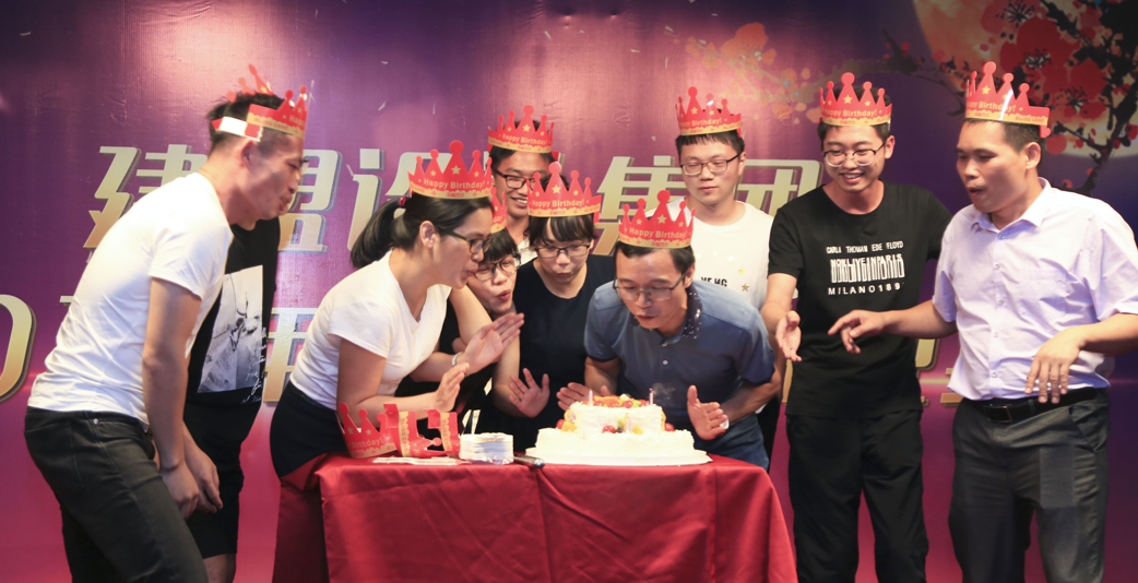 97国际2017年中秋博饼晚宴圆满进行